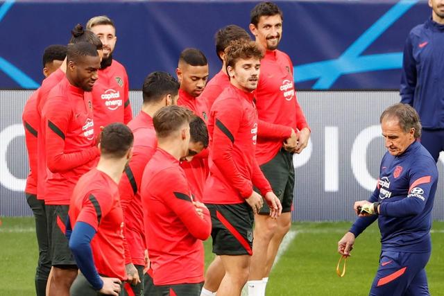 库兹马32分奇才送热火3连败 火箭逆转战胜国王