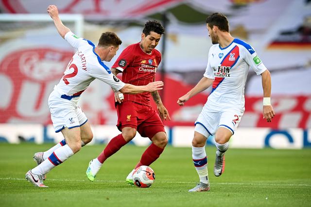 这优势太大了！利物浦英超12轮后领先曼城8分